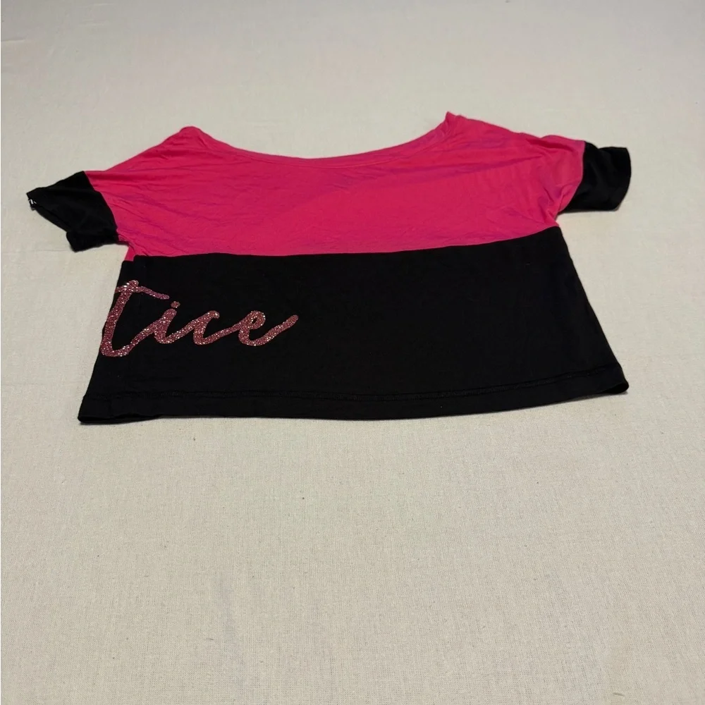 Justice girls Size Medium Pink and Black Graphic crop‎  T-Shirt